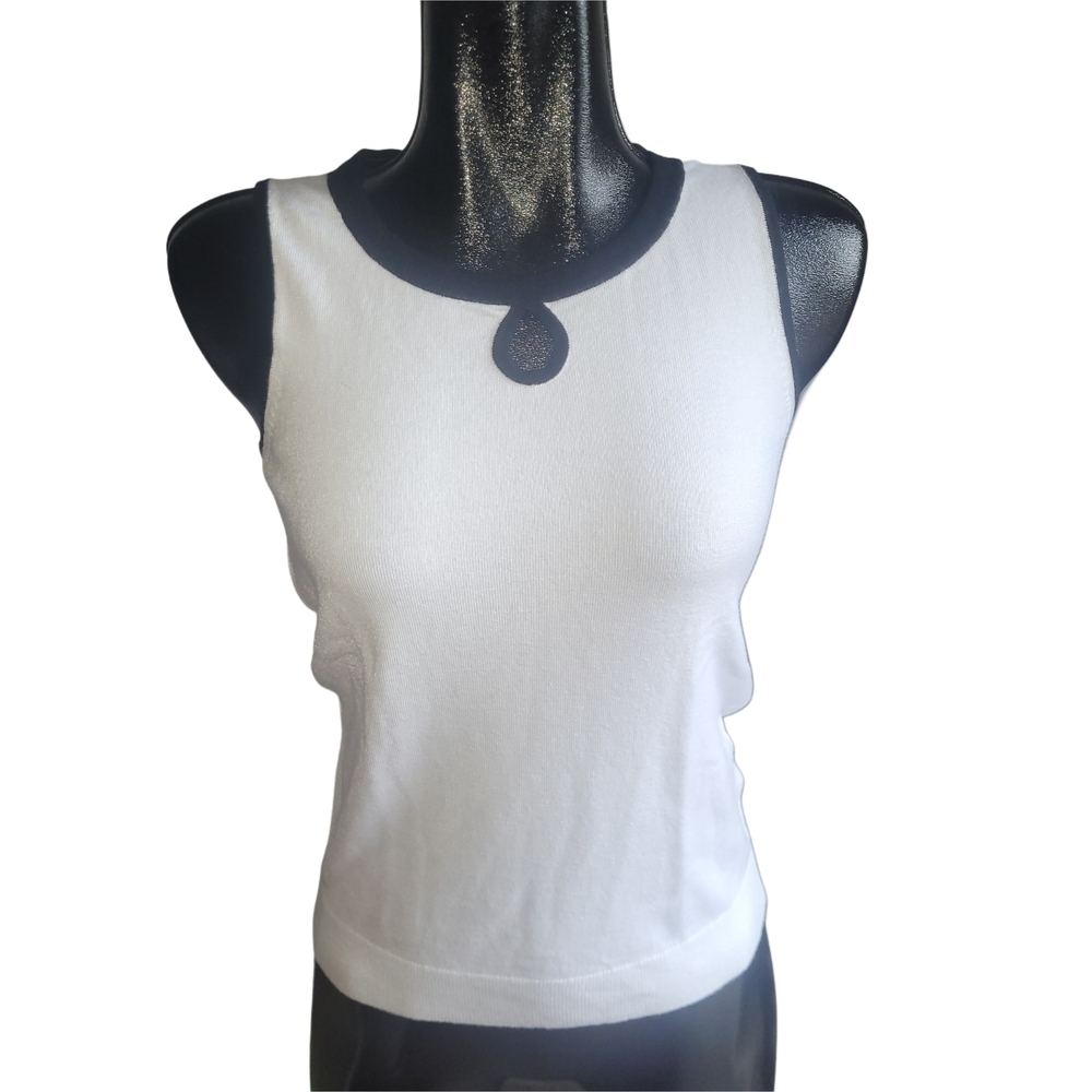 Chic By Jacob White Sleeveless Top with Black Trim Size S